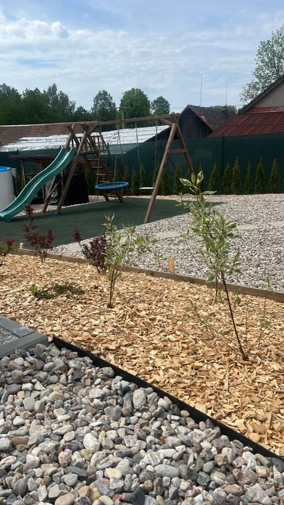 Dětsk&eacute; hři&scaron;tě